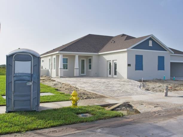 Best Portable toilet rental cost  in Point Lookout, NY